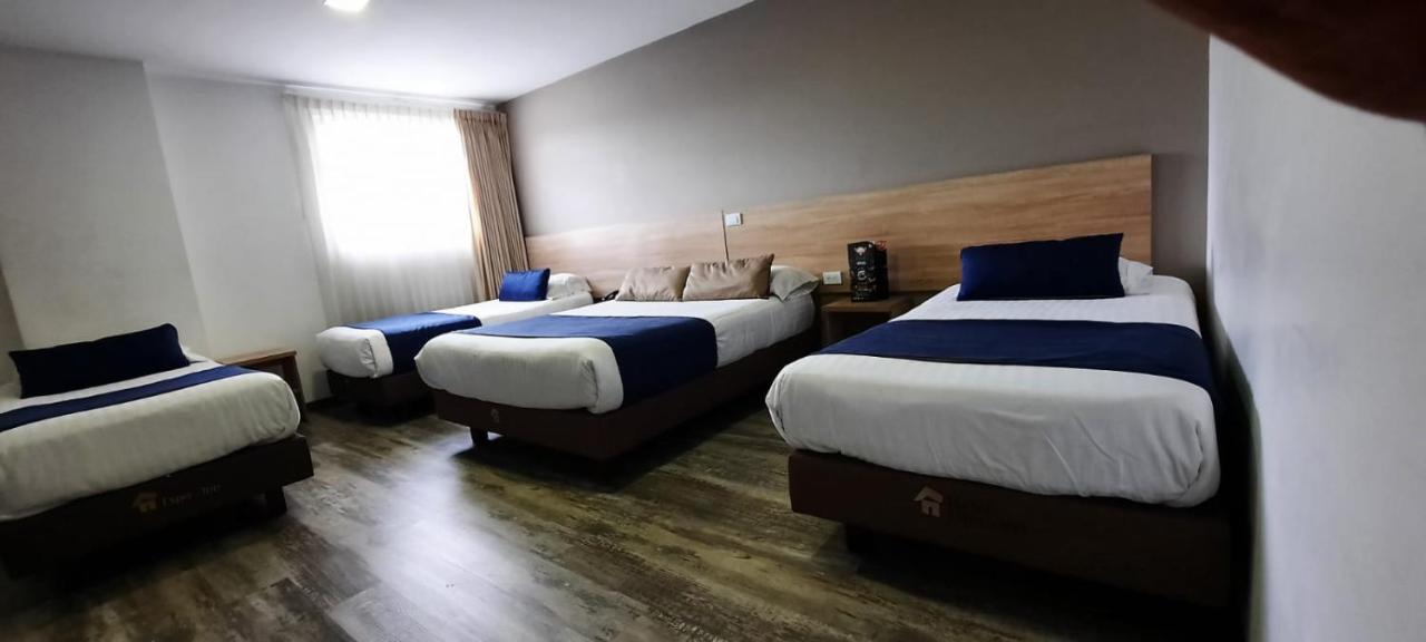 בוגוטה Hm Hotel Expo Inn מראה חיצוני תמונה