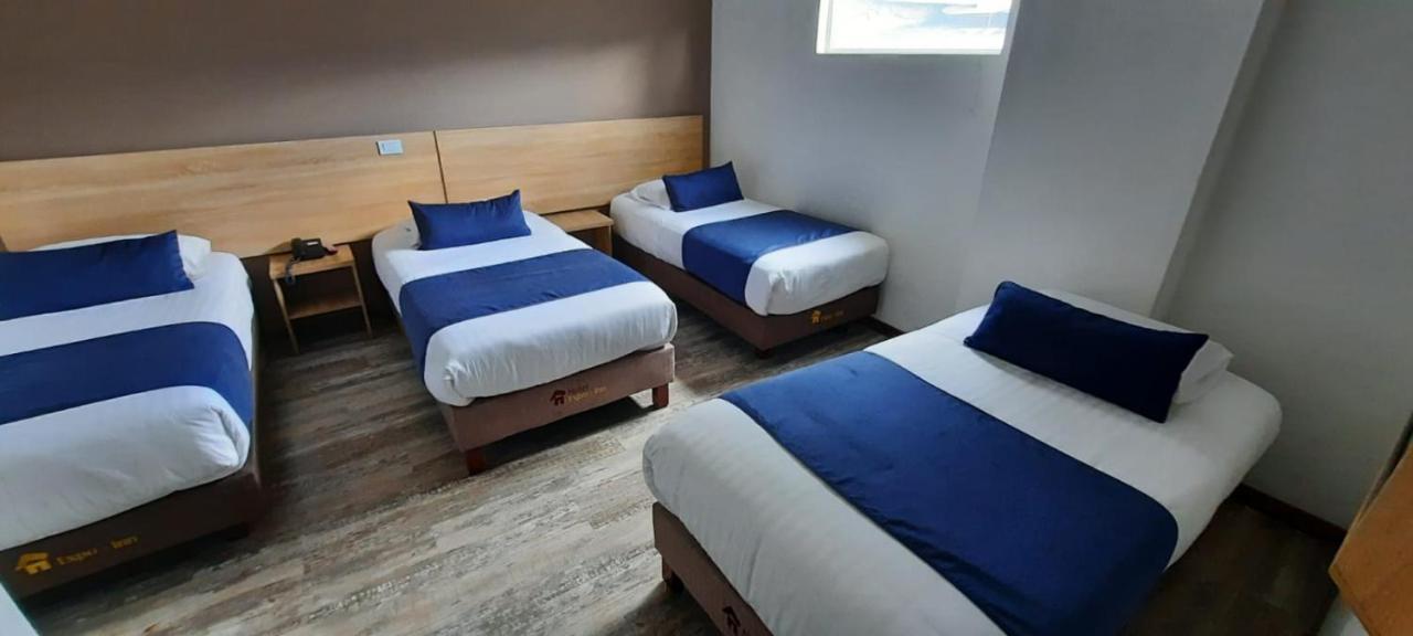 בוגוטה Hm Hotel Expo Inn מראה חיצוני תמונה